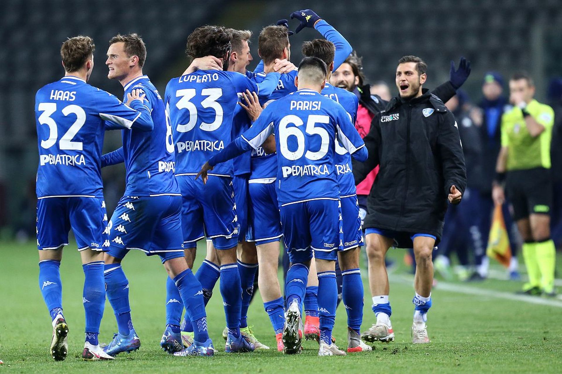 在竞争激烈 在竞争激烈